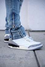 Load image into Gallery viewer, Buy Men's REELISTIK NYC Hudson Stacked Zipper Bottom Premium Denim Jeans in Light Blue