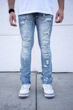 Load image into Gallery viewer, Buy Men&#39;s REELISTIK NYC Hudson Stacked Zipper Bottom Premium Denim Jeans in Light Blue
