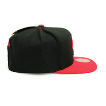 Load image into Gallery viewer, Buy NBA Toronto Raptors Wool 2 Tone Snapback Hat Black and Red By Mitchell and Ness - Swaggerlikeme.com / Grand General Store