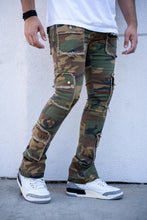 Load image into Gallery viewer, Buy Men's DAMATI Jeans Napoleon Stacked Pocket Premium Denim in Woodladns Camo