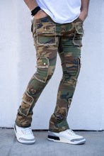 Load image into Gallery viewer, Buy Men's DAMATI Jeans Napoleon Stacked Pocket Premium Denim in Woodladns Camo
