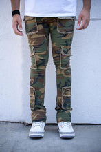 Load image into Gallery viewer, Buy Men's DAMATI Jeans Napoleon Stacked Pocket Premium Denim in Woodladns Camo