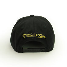 Load image into Gallery viewer, Buy NBA Toronto Raptors Split Crown Snapback Hat Black by Mitchell and Ness - Swaggerlikeme.com / Grand General Store