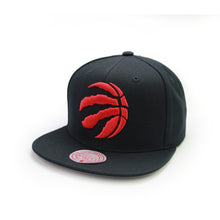 Load image into Gallery viewer, Buy Men's Mitchell & Ness NBA Toronto Raptors Team Ground 2.0 Snapback Hat Black