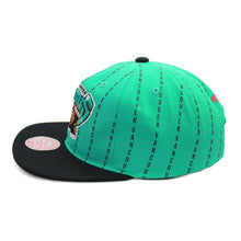 Load image into Gallery viewer, Buy Men's Mitchell & Ness NBA Vancouver Grizzlies City Pinstripe Deadstock HWC Snapback Hat - Teal