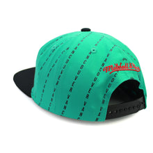 Load image into Gallery viewer, Buy Men's Mitchell & Ness NBA Vancouver Grizzlies City Pinstripe Deadstock HWC Snapback Hat - Teal
