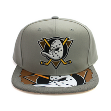 Load image into Gallery viewer, Buy Men's Mitchell & Ness Anaheim Ducks Munch Time Snapback - Grey