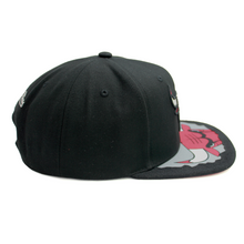Load image into Gallery viewer, Buy Men's Chicago Bulls Munch Time Snapback Hat by Mitchell & Ness Black - Swaggerlikeme.com