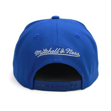 Load image into Gallery viewer, Men's Mitchell & Ness NHL Toronto Maple Leafs Vintage Hat Trick Snapback Hat Blue - Swaggerlikeme.com