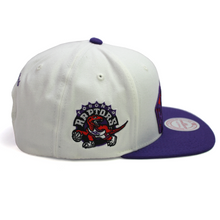 Load image into Gallery viewer, Buy Men's Mitchell & Ness NBA Toronto Raptors Fast Times Snapback Hat White - Swaggerlikeme.com