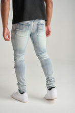 Load image into Gallery viewer, Men's Spark Denim 3D Crinkle Cut & Sew Jeans in Light Sand Blast