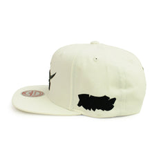 Load image into Gallery viewer, Buy NBA Toronto Raptors Black Dino Chrome Weld Snapback Hat White By Mitchell and Ness - Swaggerlikeme.com / Grand General Store