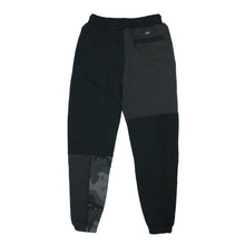 Load image into Gallery viewer, Buy 10 Deep The Unification Sweatpants - Swaggerlikeme.com / Grand General Store