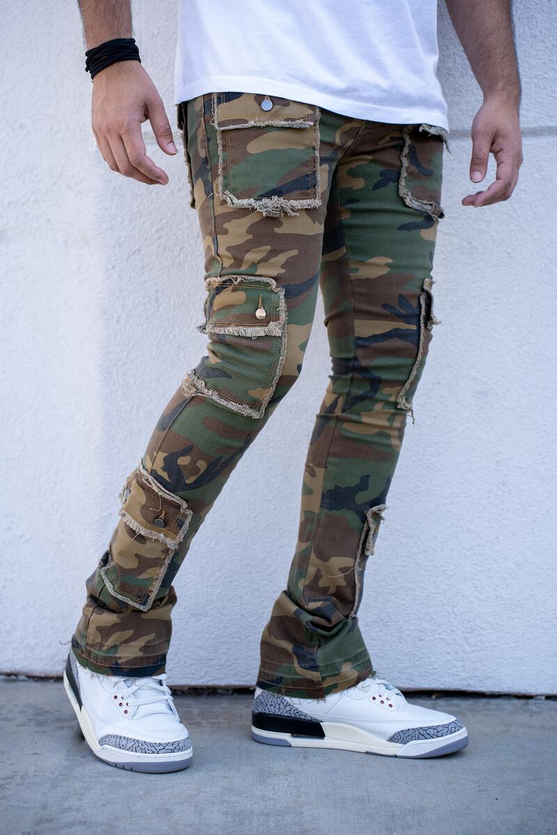 Men's DAMATI Jeans Napoleon Stacked Camo denim Jeans in Woodland