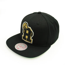 Load image into Gallery viewer, Buy NBA Toronto Raptors Graduation Snapback Hat Black by Mitchell and Ness - Swaggerlikeme.com / Grand General Store
