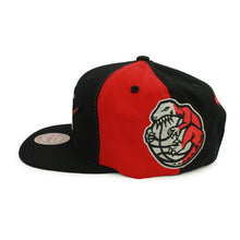 Load image into Gallery viewer, Buy NBA Toronto Raptors Full Deck Split Back Snapback Hat Black Red By Mitchell and Ness - Swaggerlikeme.com / Grand General Store
