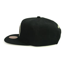 Load image into Gallery viewer, Buy NBA Brooklyn Nets Tapestry Snapback Hat Black By Mitchell and Ness - Swaggerlikeme.com / Grand General Store
