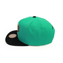 Load image into Gallery viewer, Buy NBA Vancouver Grizzlies Team 2 Tone 2.0 Snapback HWC Teal and Black by Mitchell and Ness - Swaggerlikeme.com / Grand General Store
