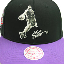 Load image into Gallery viewer, Buy NBA Toronto Raptors Vince Carter Highlight Reel Snapback Black By Mitchell and Ness - Swaggerlikeme.com / Grand General Store
