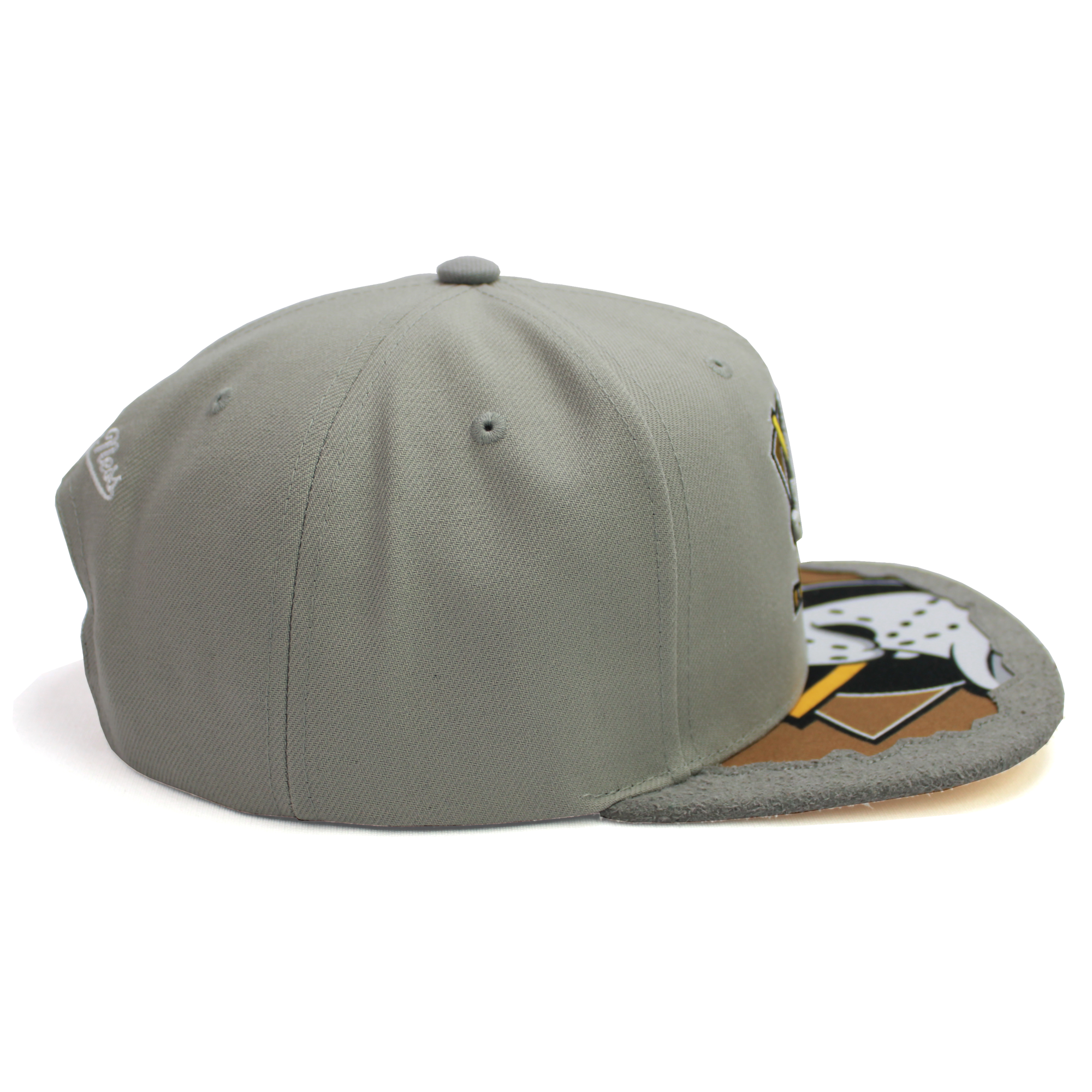 Mitchell & Ness Anaheim Ducks Black Pro Pinch Fit Snapback Mitchell & Ness Anaheim Ducks Black Pro Pinch Fit Snapback