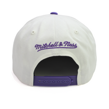 Load image into Gallery viewer, Buy Men&#39;s Mitchell &amp; Ness NBA Toronto Raptors Fast Times Snapback Hat White - Swaggerlikeme.com

