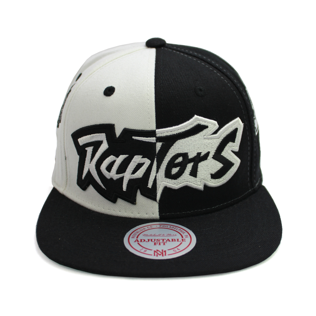 Men's Mitchell & Ness Black/White Toronto Raptors Hardwood Classics Night Day Snapback - Hat