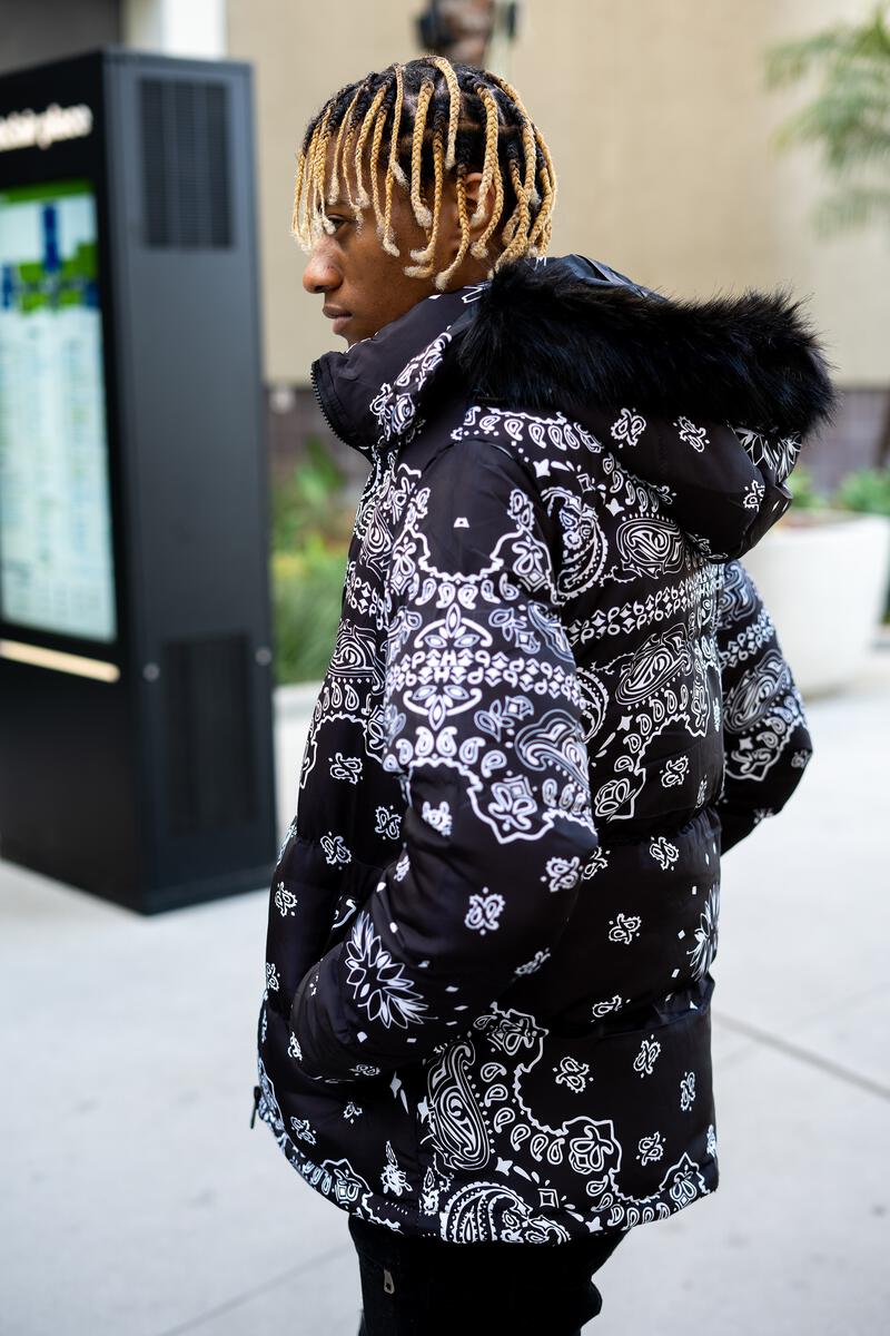 Men's REELISTIK NYC Bandana Puffer Jacket in Black Men's REELISTIK NYC Bandana Puffer Jacket in Black