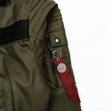 Load image into Gallery viewer, Buy Smoke Rise Basic Waxed Twill Jacket - Olive - Swaggerlikeme.com / Grand General Store
