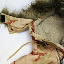 Load image into Gallery viewer, Buy HUF N2B Reversible Jacket - Dessert Camo - Swaggerlikeme.com / Grand General Store
